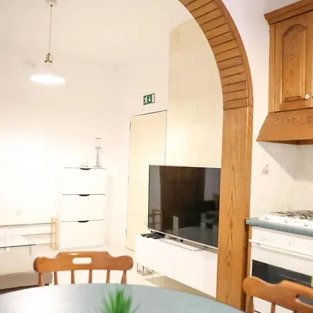 Lovely 2br With Private Balcony In Gozo By 360 Estates